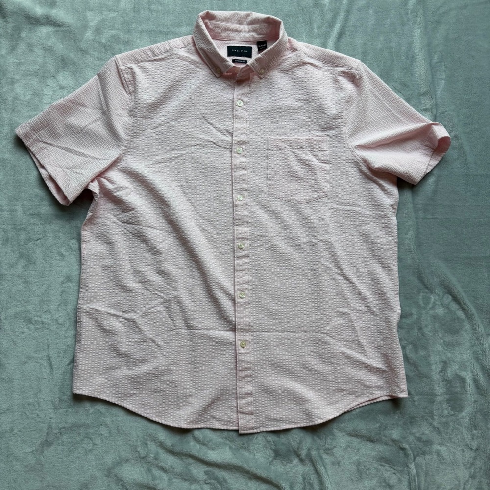 Perry Ellis Shirt Mens XL Pink Short Sleeve Standard Fit Seersucker Textured